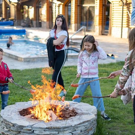 Thermal Camping فيلينغراد المظهر الخارجي الصورة