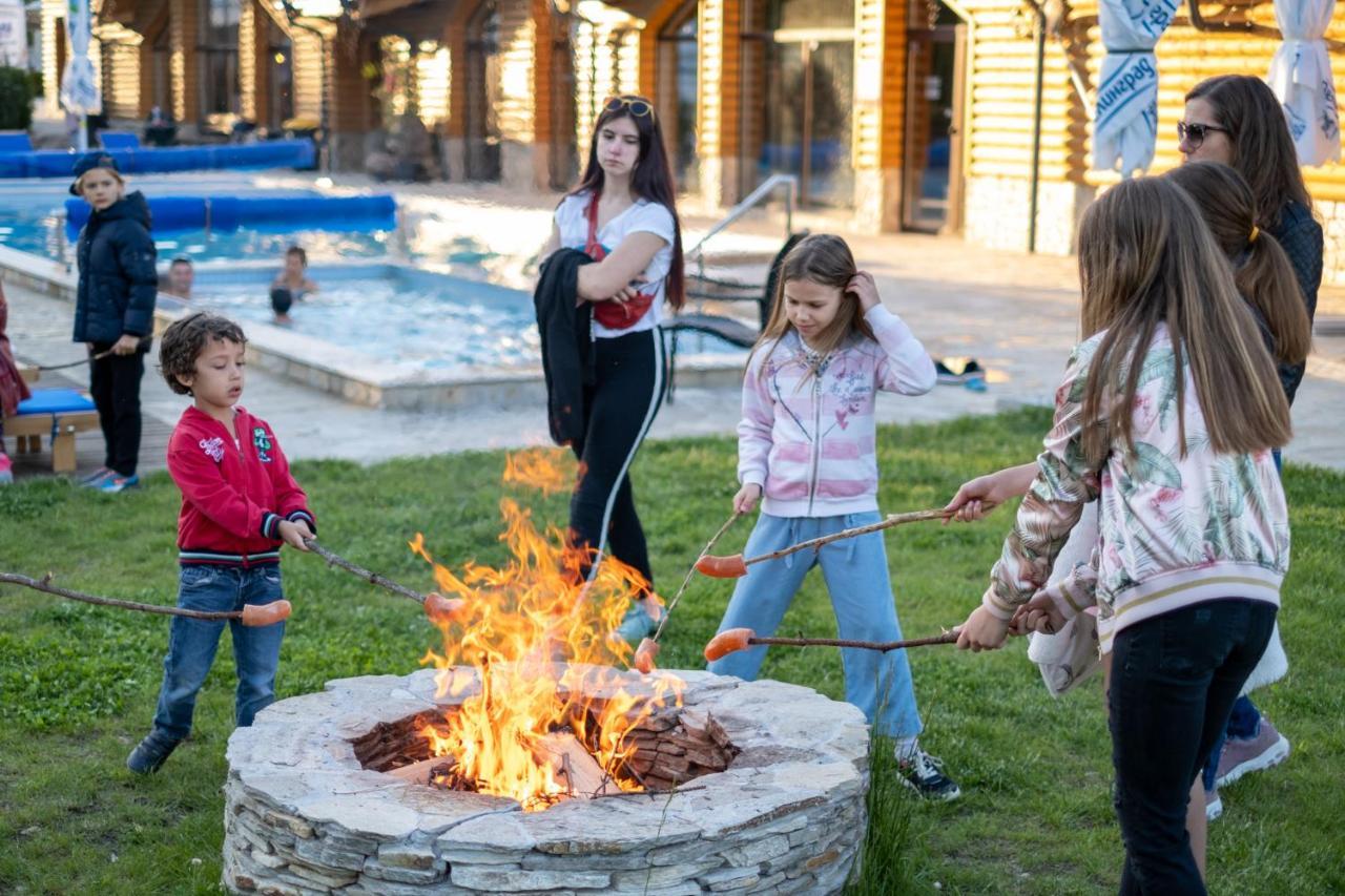 Thermal Camping فيلينغراد المظهر الخارجي الصورة